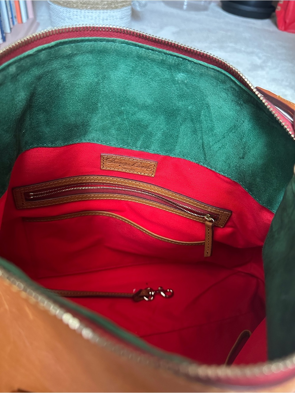 GUC 15” Large Dooney & Bourke Florentine Leather Satchel - Picture 14 of 16